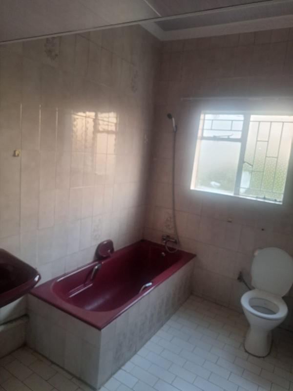 To Let 3 Bedroom Property for Rent in Florida Park Gauteng