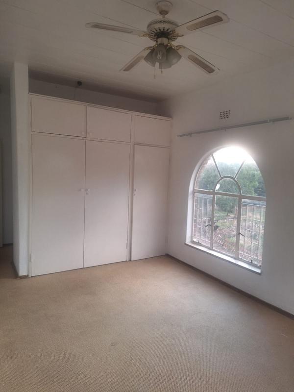 To Let 3 Bedroom Property for Rent in Florida Park Gauteng