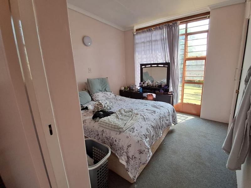 To Let 3 Bedroom Property for Rent in Weltevreden Park Gauteng