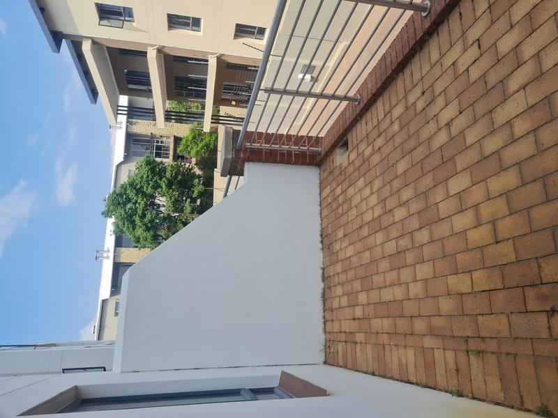 To Let 1 Bedroom Property for Rent in Rivonia Gauteng