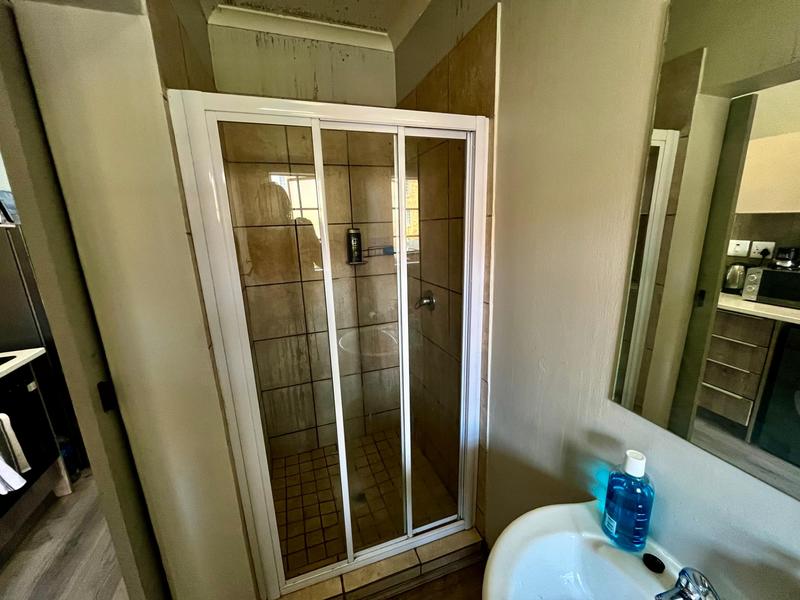 To Let 1 Bedroom Property for Rent in Pretoria North Gauteng
