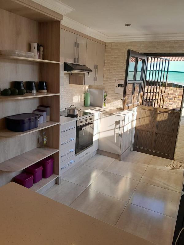 To Let 4 Bedroom Property for Rent in Dersley Gauteng