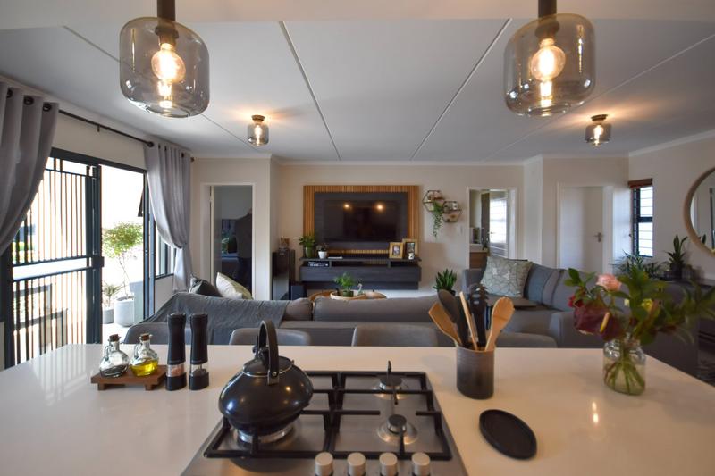 2 Bedroom Property for Sale in Golden Fields Estate Gauteng