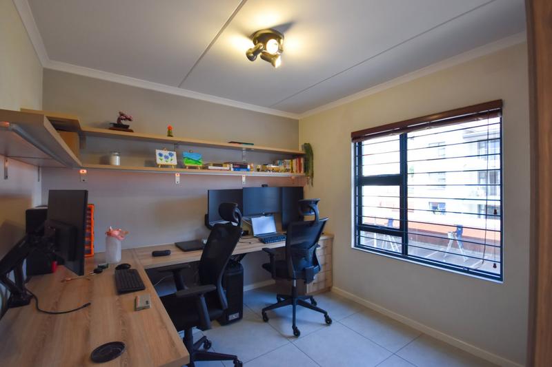 2 Bedroom Property for Sale in Golden Fields Estate Gauteng