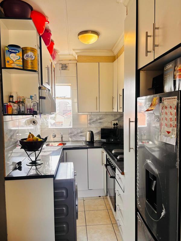 2 Bedroom Property for Sale in Fleurhof Gauteng