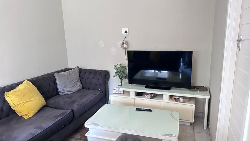 To Let 2 Bedroom Property for Rent in Kew Gauteng
