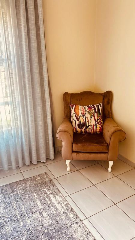 To Let 2 Bedroom Property for Rent in Kew Gauteng