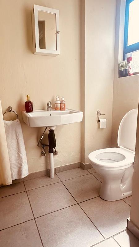 To Let 2 Bedroom Property for Rent in Kew Gauteng