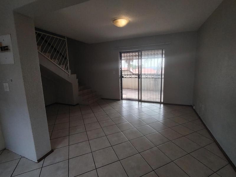 To Let 2 Bedroom Property for Rent in Hennopspark Gauteng
