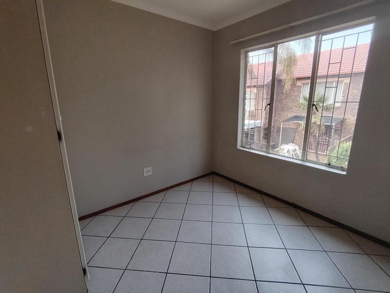 To Let 2 Bedroom Property for Rent in Hennopspark Gauteng