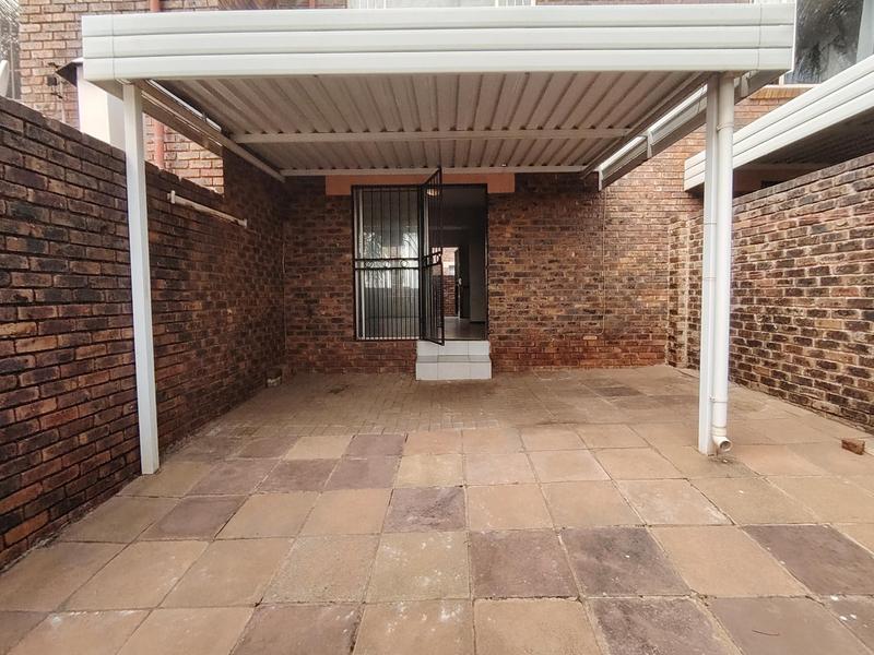 To Let 2 Bedroom Property for Rent in Hennopspark Gauteng
