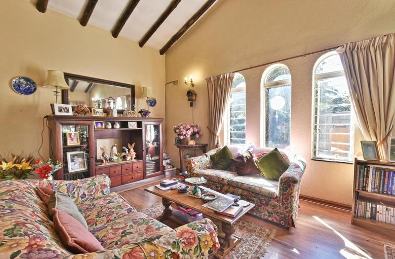 3 Bedroom Property for Sale in Farrarmere Gauteng