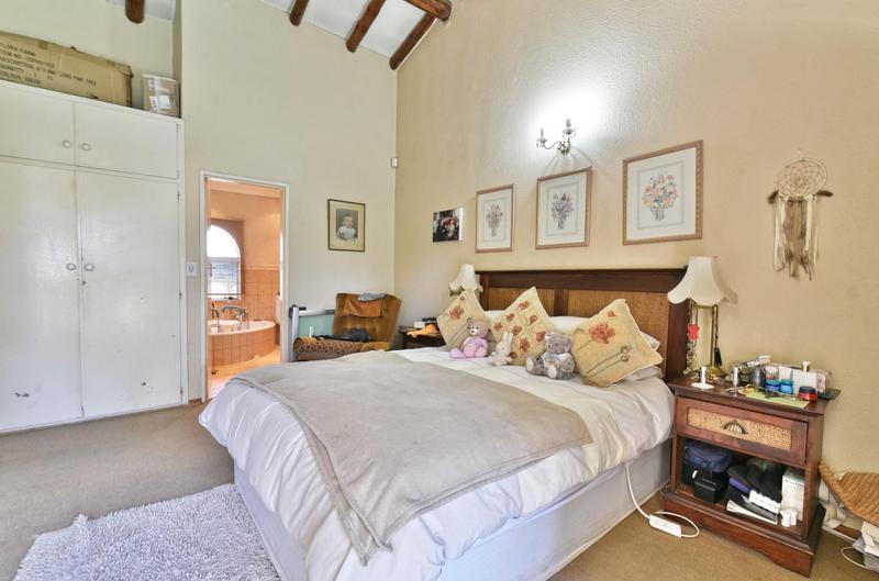 3 Bedroom Property for Sale in Farrarmere Gauteng