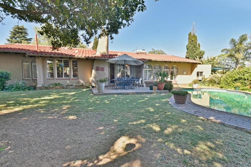 3 Bedroom Property for Sale in Farrarmere Gauteng