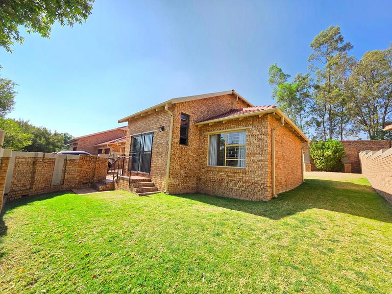 To Let 3 Bedroom Property for Rent in Honeydew Manor Gauteng
