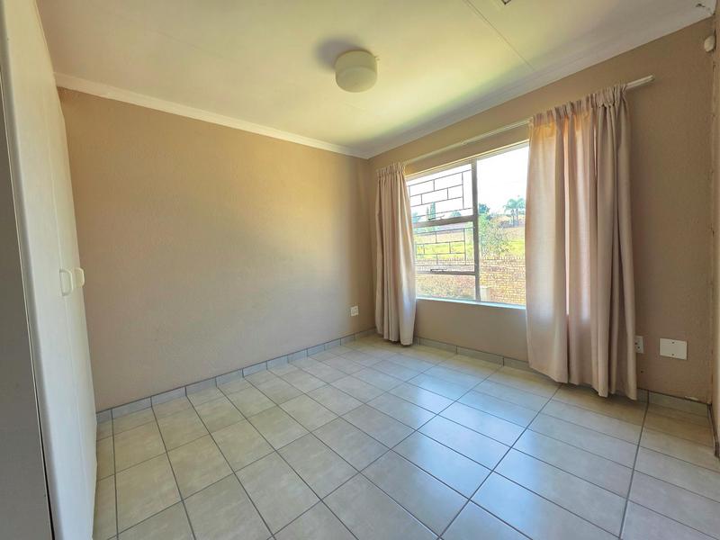 To Let 3 Bedroom Property for Rent in Honeydew Manor Gauteng