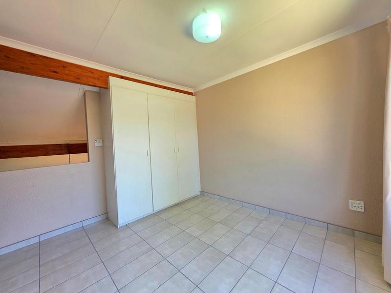 To Let 3 Bedroom Property for Rent in Honeydew Manor Gauteng