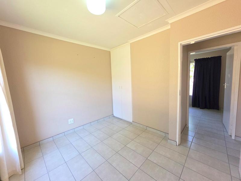 To Let 3 Bedroom Property for Rent in Honeydew Manor Gauteng