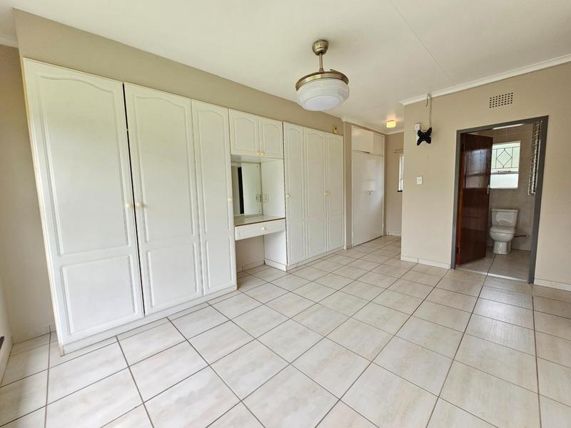 5 Bedroom Property for Sale in Constantia Kloof Gauteng