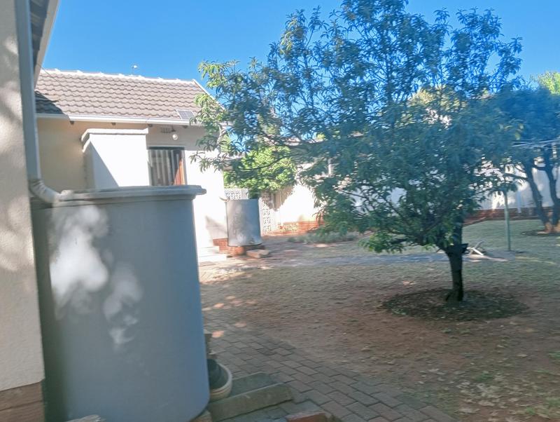 4 Bedroom Property for Sale in Green Hills Gauteng