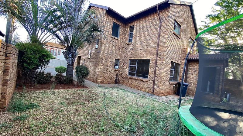 To Let 3 Bedroom Property for Rent in Montana Gauteng