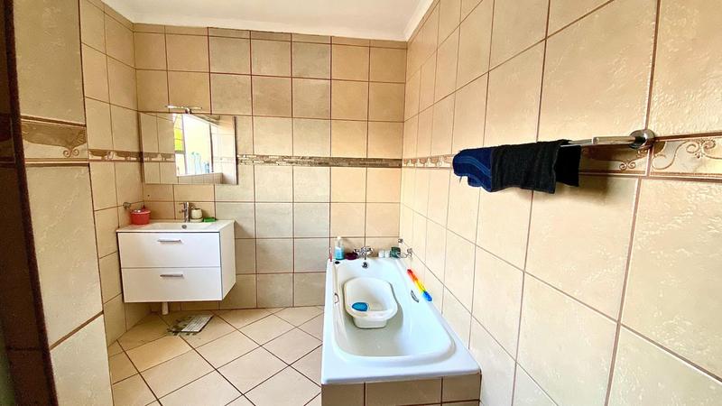 To Let 3 Bedroom Property for Rent in Montana Gauteng