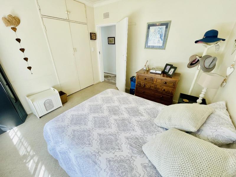 4 Bedroom Property for Sale in Linmeyer Gauteng