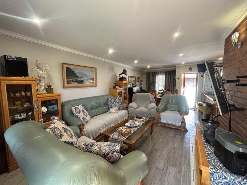2 Bedroom Property for Sale in Bergbron Gauteng