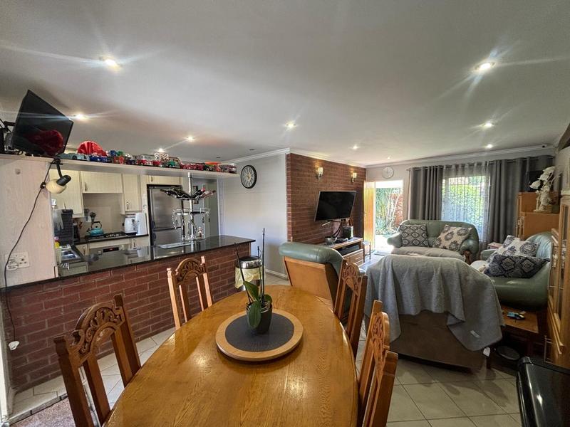2 Bedroom Property for Sale in Bergbron Gauteng