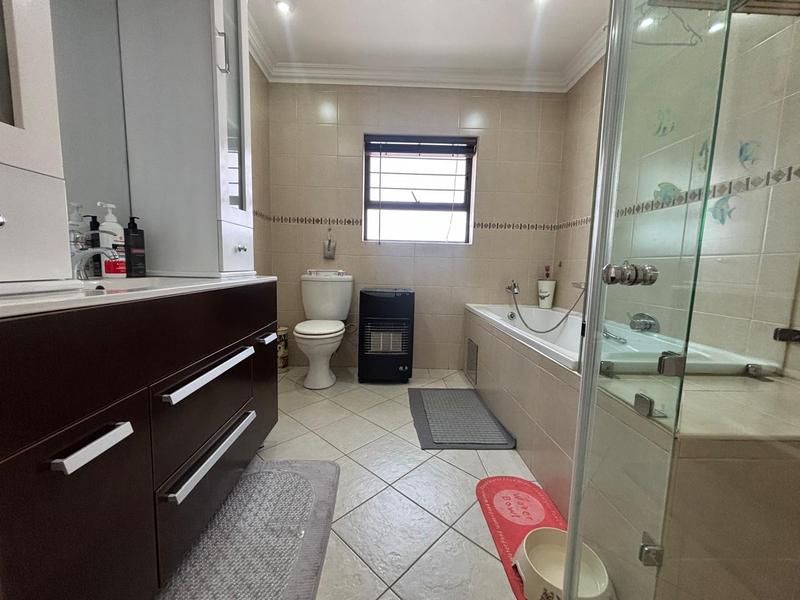 2 Bedroom Property for Sale in Bergbron Gauteng