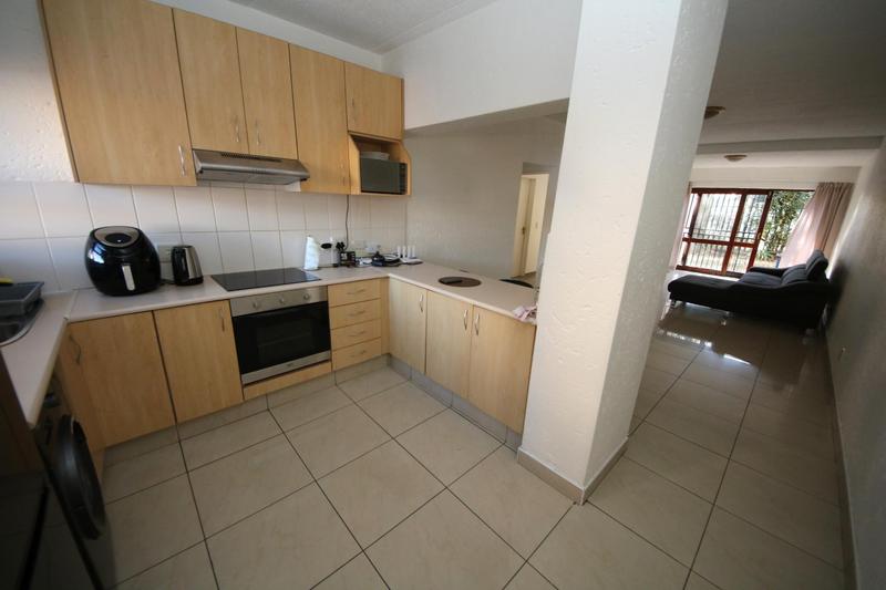 2 Bedroom Property for Sale in Sunninghill Gauteng