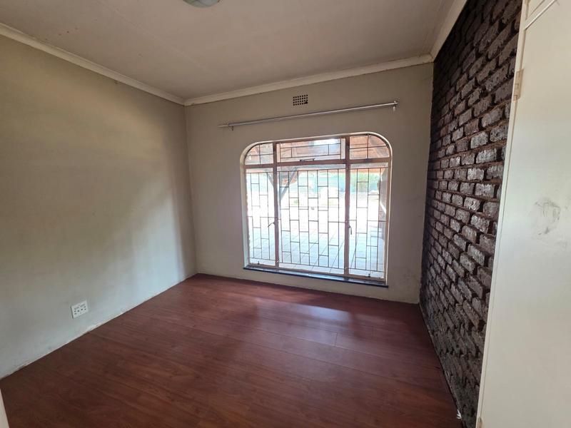 To Let 6 Bedroom Property for Rent in Henley on Klip Gauteng