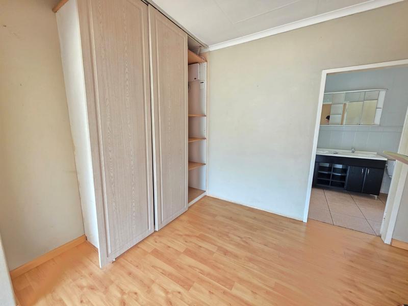 To Let 6 Bedroom Property for Rent in Henley on Klip Gauteng