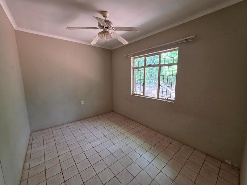 To Let 6 Bedroom Property for Rent in Henley on Klip Gauteng
