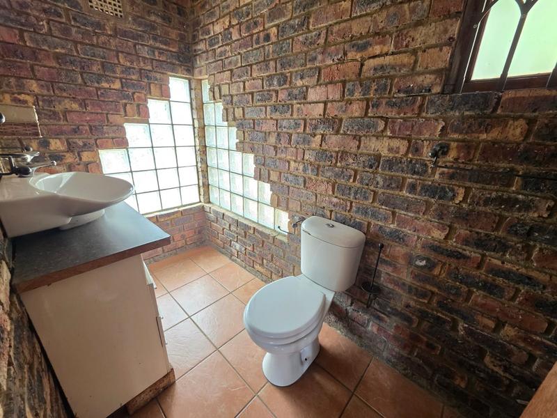 To Let 6 Bedroom Property for Rent in Henley on Klip Gauteng
