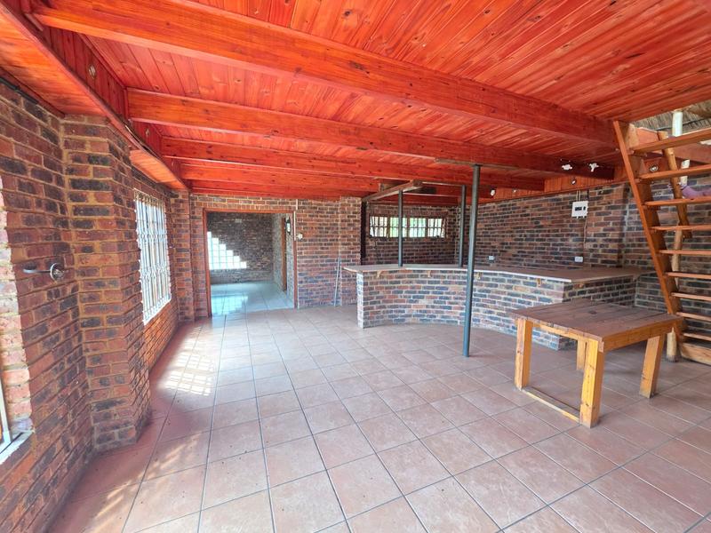 To Let 6 Bedroom Property for Rent in Henley on Klip Gauteng
