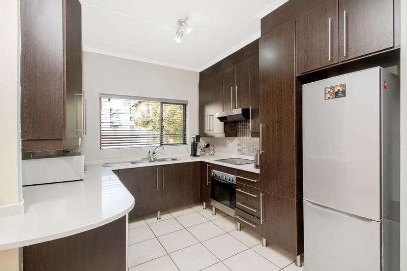To Let 3 Bedroom Property for Rent in Douglasdale Gauteng