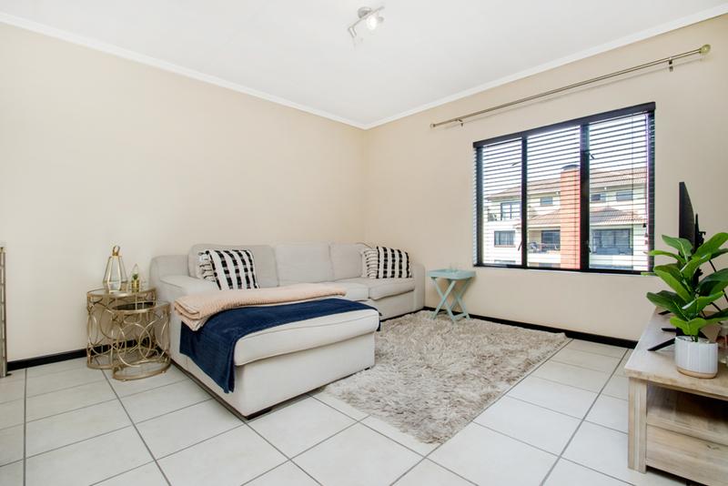 To Let 3 Bedroom Property for Rent in Douglasdale Gauteng
