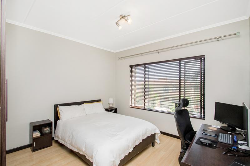 To Let 3 Bedroom Property for Rent in Douglasdale Gauteng