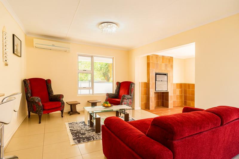 To Let 5 Bedroom Property for Rent in Moreleta Park Gauteng