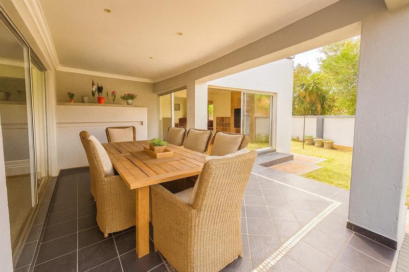 To Let 5 Bedroom Property for Rent in Moreleta Park Gauteng