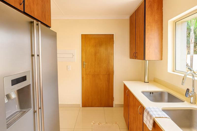 To Let 5 Bedroom Property for Rent in Moreleta Park Gauteng