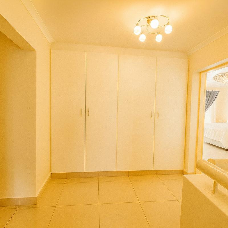 To Let 5 Bedroom Property for Rent in Moreleta Park Gauteng