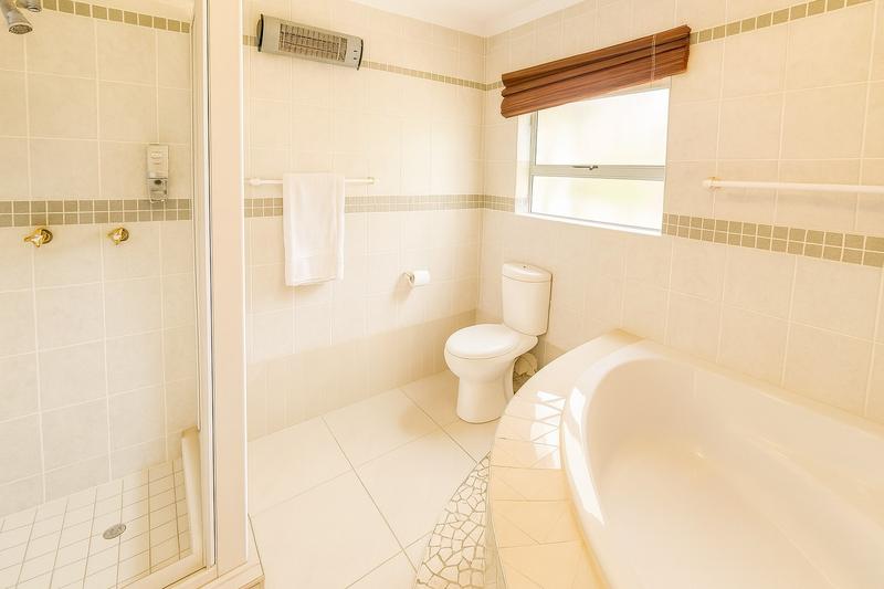 To Let 5 Bedroom Property for Rent in Moreleta Park Gauteng
