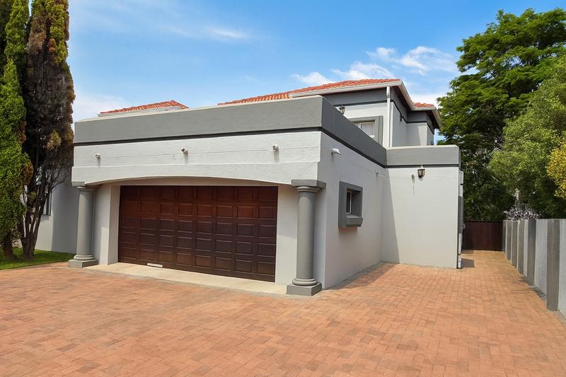 To Let 5 Bedroom Property for Rent in Moreleta Park Gauteng