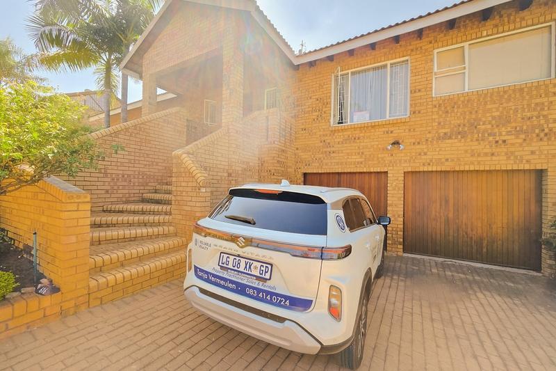 4 Bedroom Property for Sale in Moreleta Park Gauteng
