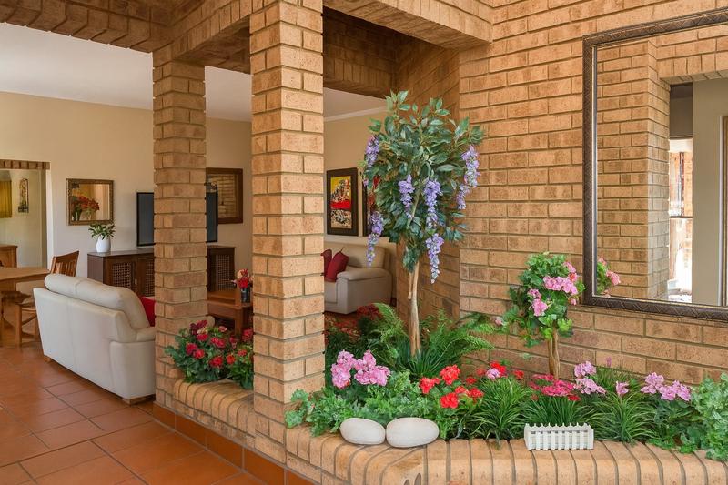 4 Bedroom Property for Sale in Moreleta Park Gauteng