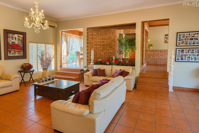 4 Bedroom Property for Sale in Moreleta Park Gauteng