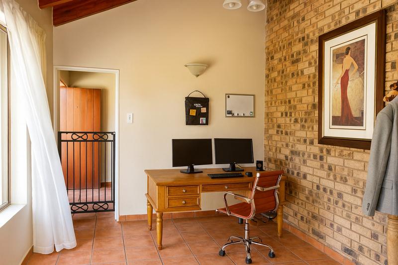 4 Bedroom Property for Sale in Moreleta Park Gauteng