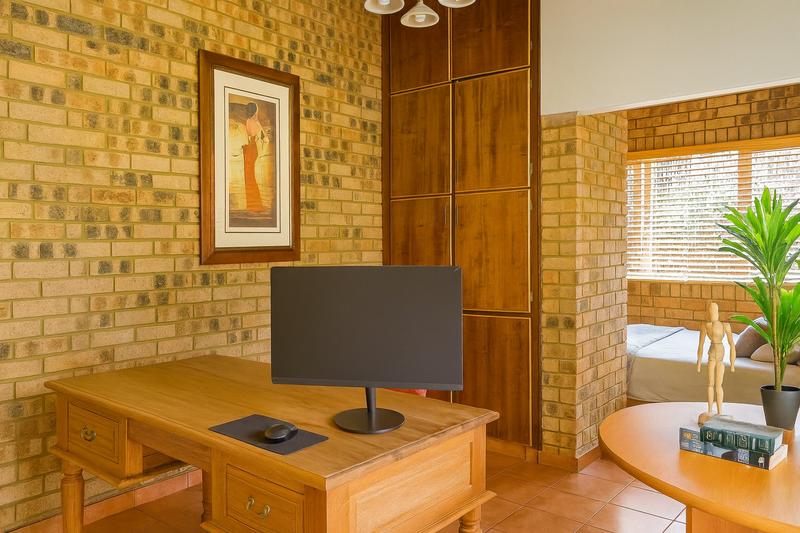 4 Bedroom Property for Sale in Moreleta Park Gauteng
